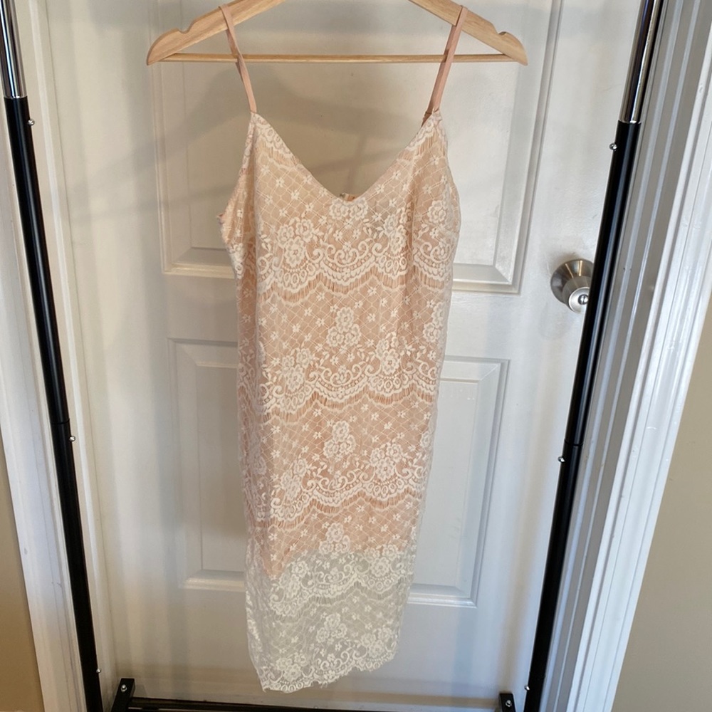 Lace dress